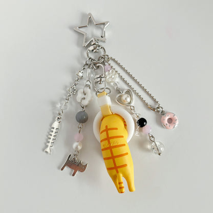 Yellow office cat keychain